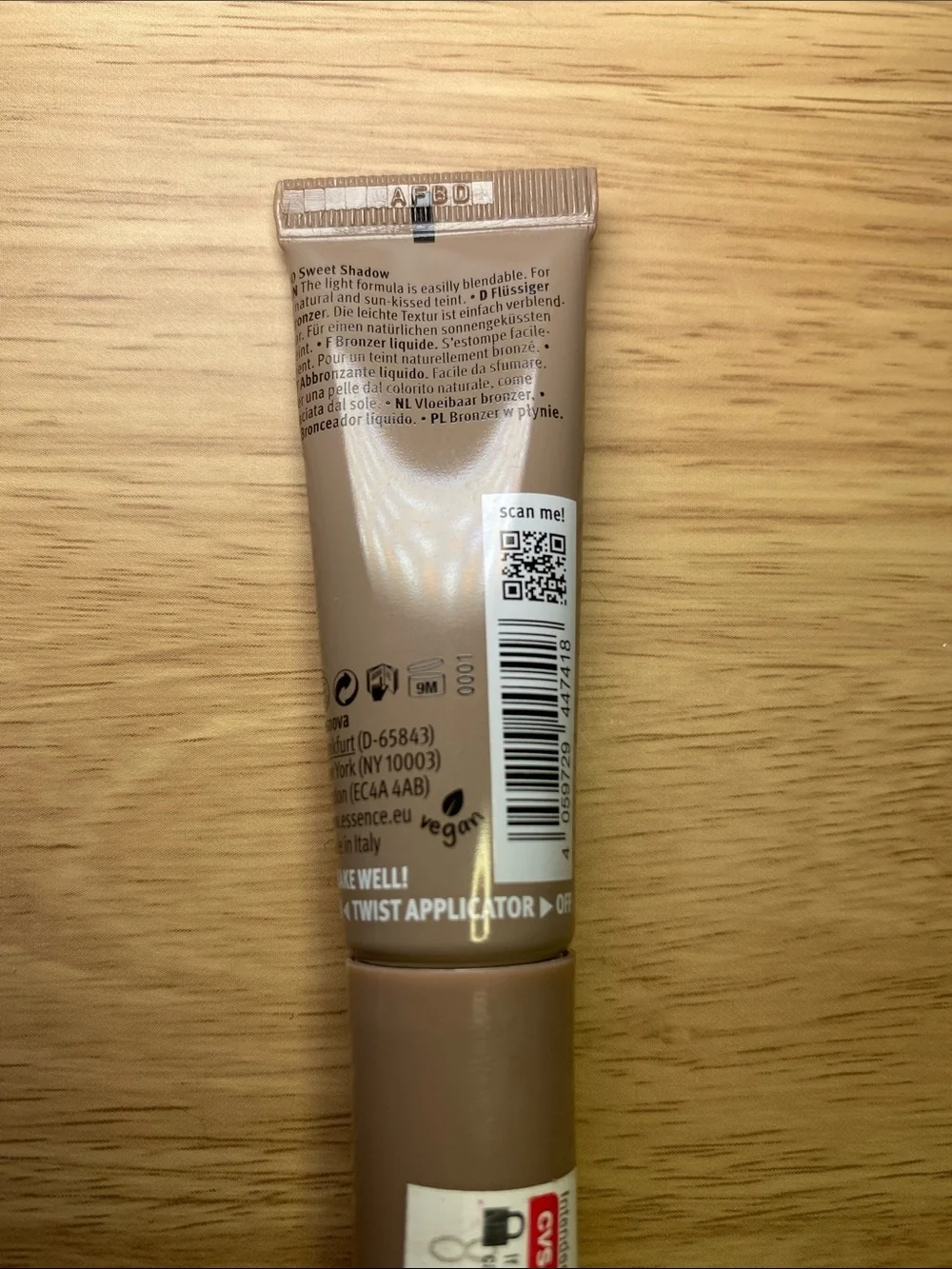 essence Baby Got Bronze Liquid Bronzer - Warm Brown
